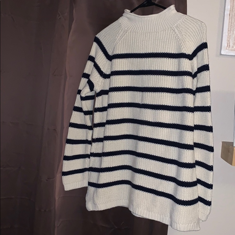 COPY - PERFECT TALBOTS SWEATER❤️
